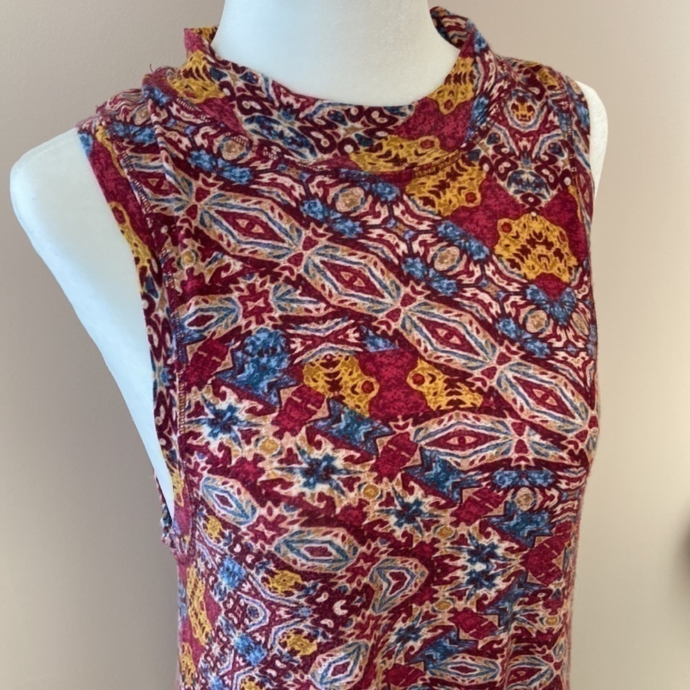 𝅺MAEVE | Printed Sleeveless Dress - Picture 2 of 12